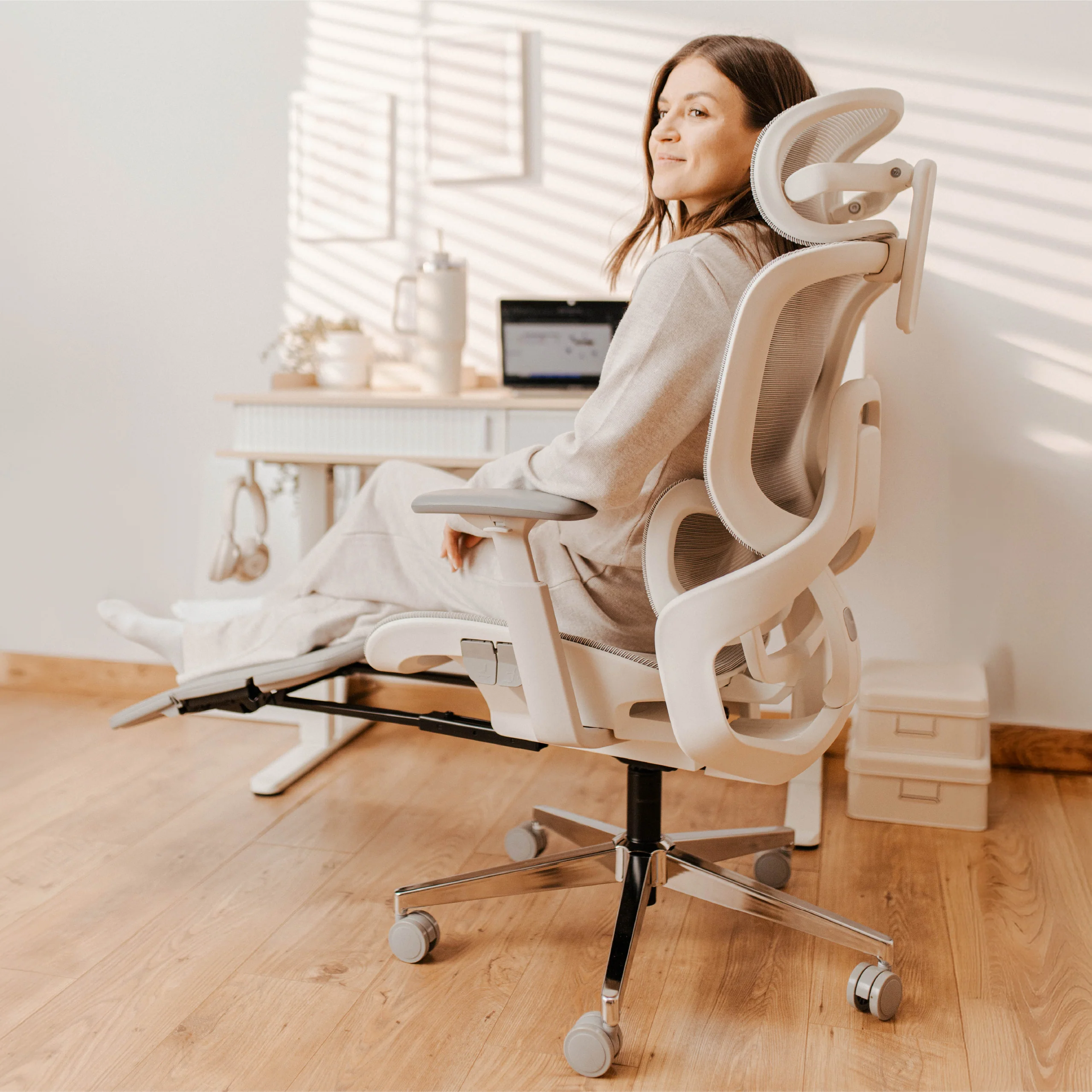 Fotel ergonomiczny Mark Adler Expert 9.3 Grey - Image 2